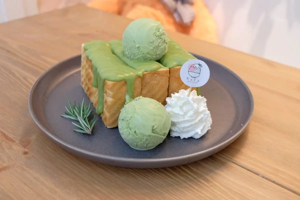 Matcha Toasted
