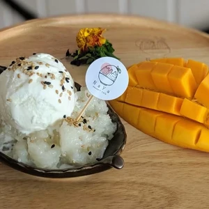 Mango Sticky Rice Ice cream