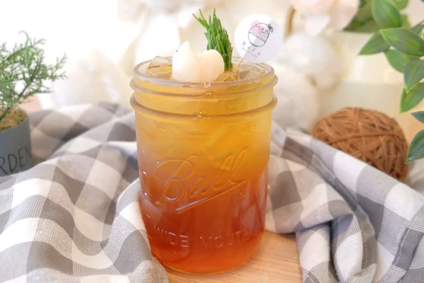 Iced Lychee Tea